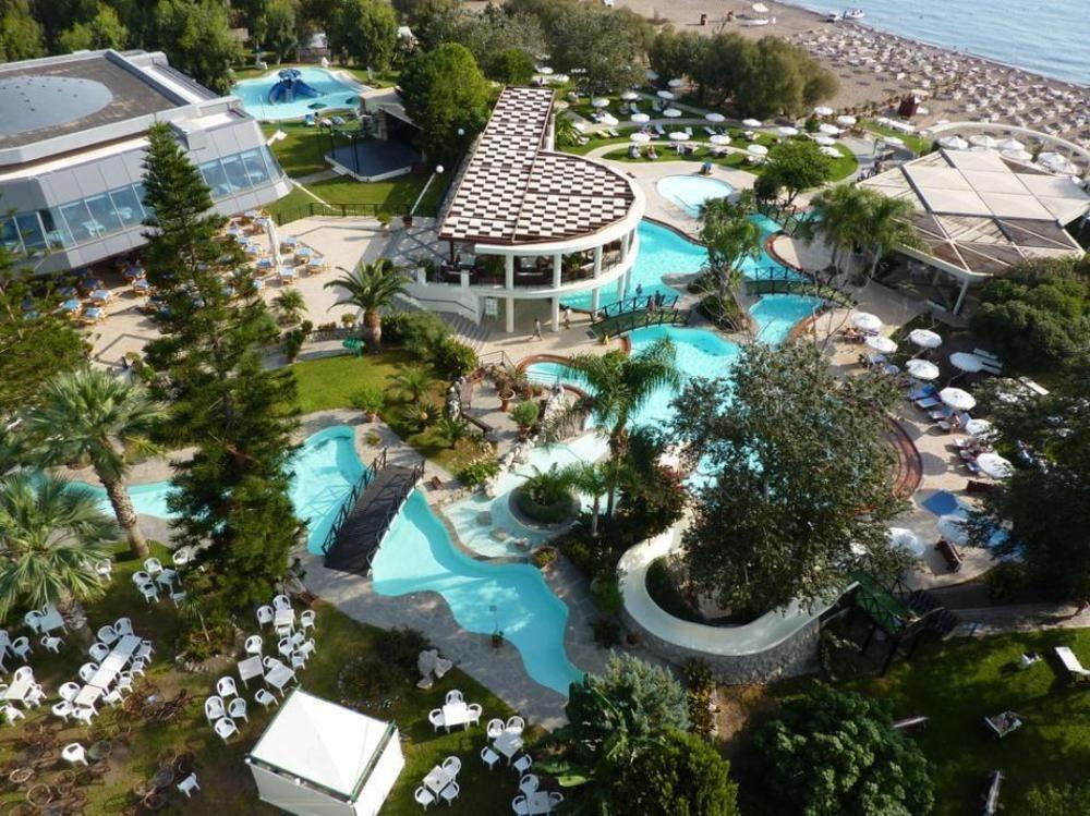 Calypso Palace ファリラキ エクステリア 写真